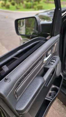 RAM-1500-5.7 V8 GASOLINA REBEL CD 4X4 AUTOMÁTICO RAM-1500-2021
