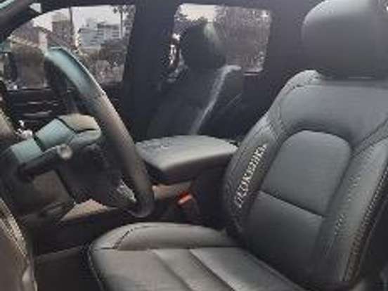 RAM-1500-5.7 V8 GASOLINA REBEL CD 4X4 AUTOMÁTICO RAM-1500-2021
