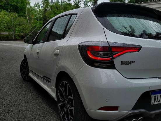 RENAULT-SANDERO-2.0 16V HI-FLEX RS MANUAL RENAULT-SANDERO-2021