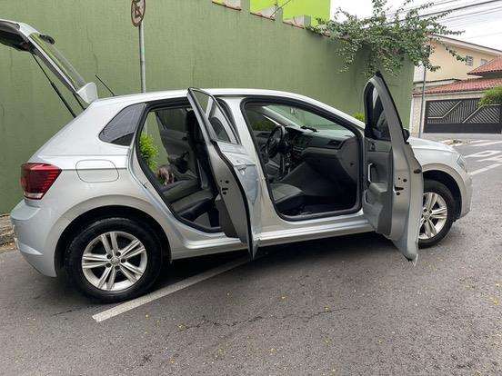 VOLKSWAGEN-POLO-1.6 MSI TOTAL FLEX AUTOMÁTICO VOLKSWAGEN-POLO-2018