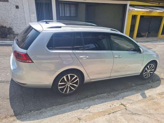 VOLKSWAGEN-GOLF-1.4 TSI VARIANT HIGHLINE 16V TOTAL FLEX 4P TIPTRONIC VOLKSWAGEN-GOLF-2017