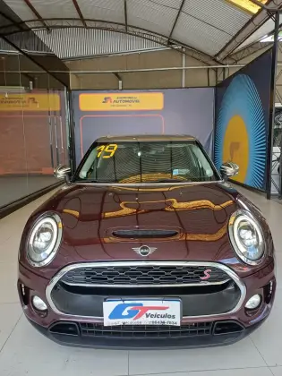 MINI COOPER 2.0 S CLUBMAN 16V TURBO GASOLINA 4P AUTOMÁTICO