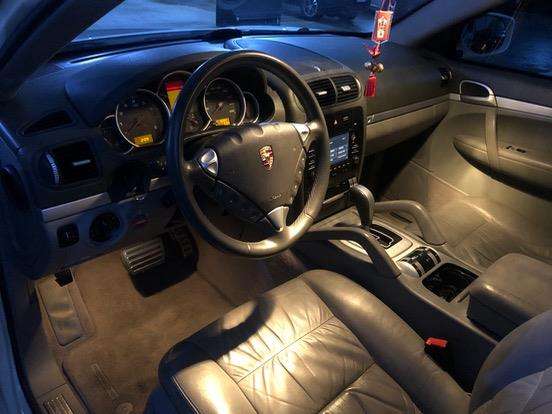 PORSCHE-CAYENNE-2009