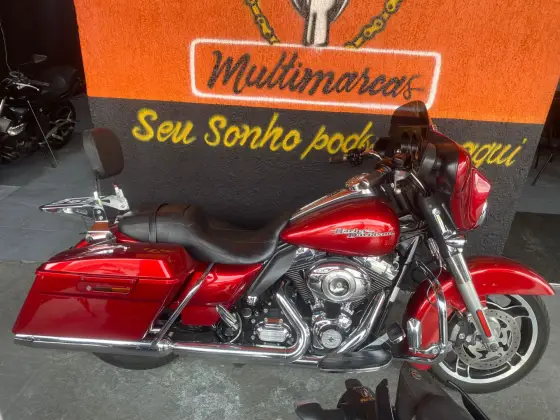 HARLEY-DAVIDSON STREET GLIDE HARLEY-DAVIDSON STREET GLIDE