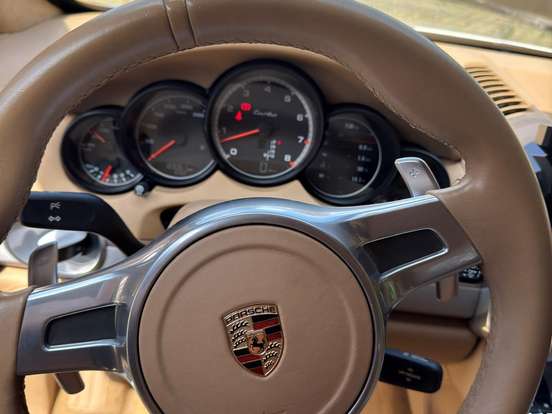 PORSCHE-CAYENNE-4.8 4X4 V8 32V TURBO GASOLINA 4P TIPTRONIC PORSCHE-CAYENNE-2010