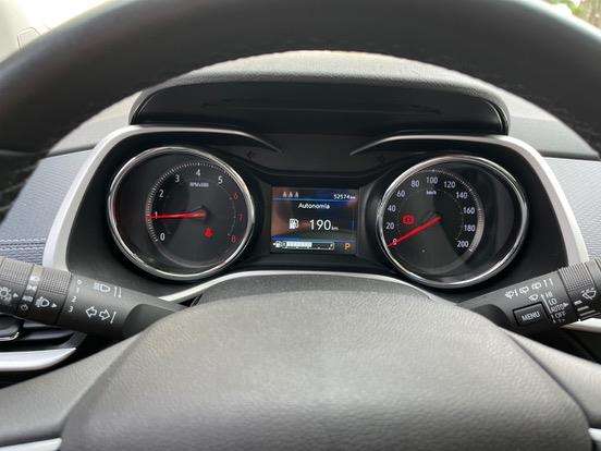 CHEVROLET-TRACKER-2022