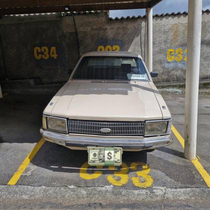 FORD DEL REY 1.6 OURO 8V GASOLINA 4P MANUAL