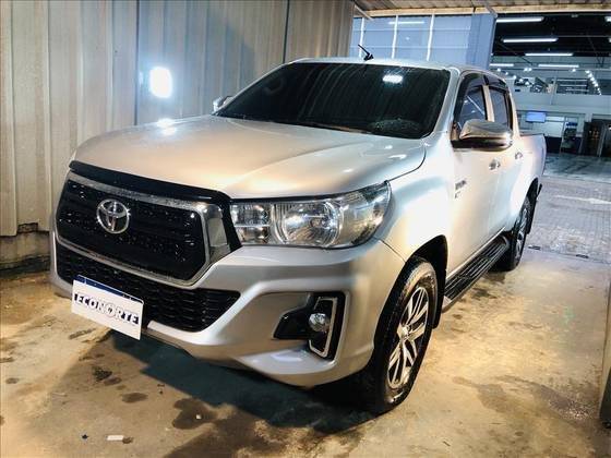 TOYOTA HILUX 2.7 SRV 4X4 CD 16V FLEX 4P AUTOMÁTICO