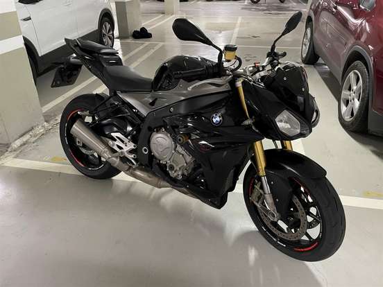 BMW-S 1000 R BMW-S 1000 R-2015