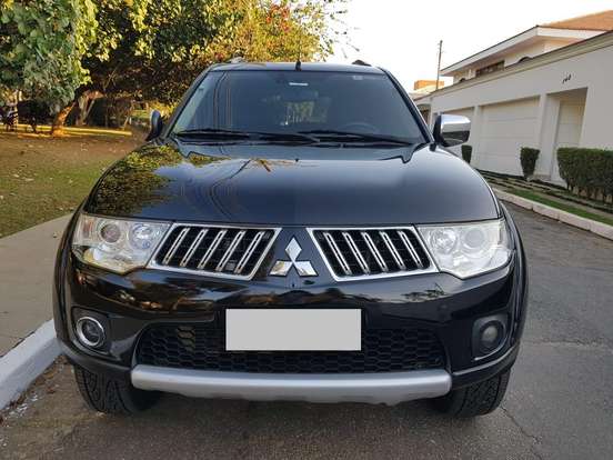MITSUBISHI-PAJERO DAKAR-3.2 HPE 4X4 7 LUGARES 16V TURBO INTERCOOLER DIESEL 4P AUTOMÁTICO MITSUBISHI-PAJERO DAKAR-2011