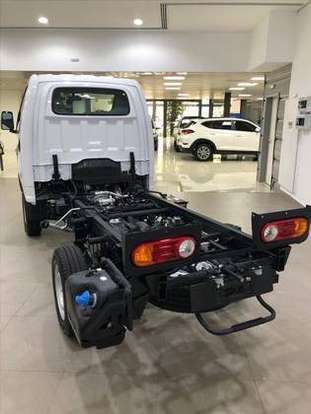 HYUNDAI-HR-2.5 TURBO DIESEL CS 4WD MANUAL HYUNDAI-HR-2024