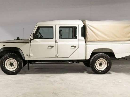 LAND ROVER-DEFENDER-2.5 CSW HCPU 130 4X4 TURBO DIESEL 4P MANUAL LAND ROVER-DEFENDER-2004