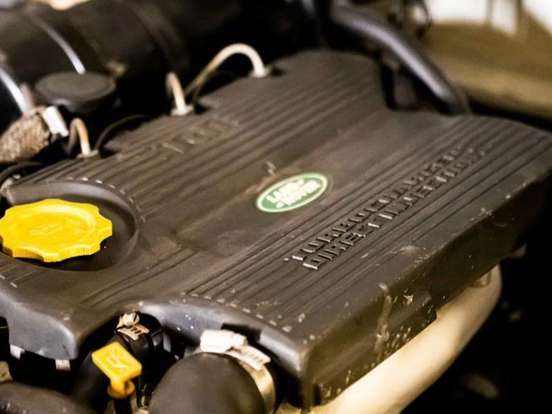 LAND ROVER-DEFENDER-2.5 CSW HCPU 130 4X4 TURBO DIESEL 4P MANUAL LAND ROVER-DEFENDER-2004