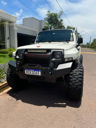 TROLLER T4 3.2 TGV 4X4 20V TURBO INTERCOOLER DIESEL CONNECT 2P AUTOMÁTICO