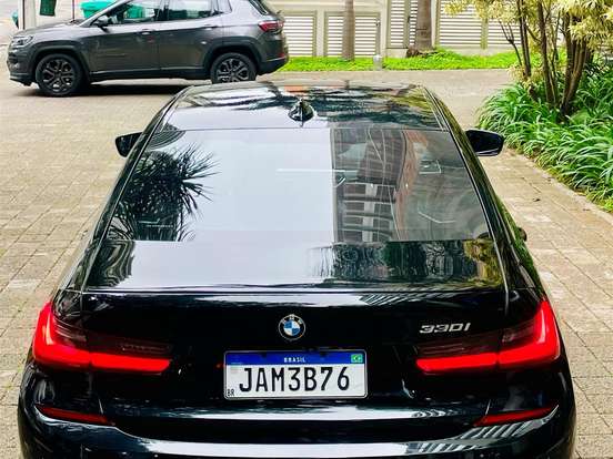 BMW-330i-2.0 16V TURBO GASOLINA M SPORT AUTOMÁTICO BMW-330i-2019