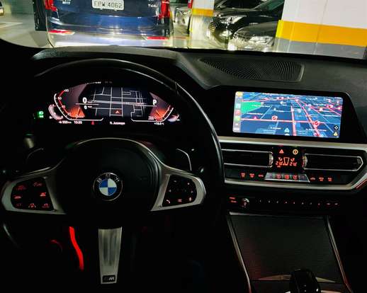 BMW-330i-2019