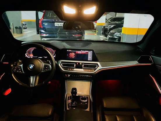 BMW-330i-2.0 16V TURBO GASOLINA M SPORT AUTOMÁTICO BMW-330i-2019
