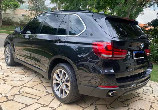 BMW-X5-2015