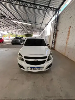 CHEVROLET MONTANA 1.4 MPFI SPORT CS 8V FLEX 2P MANUAL
