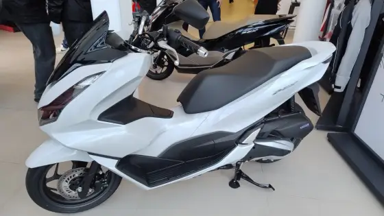 HONDA PCX 160 CBS HONDA PCX 160 CBS