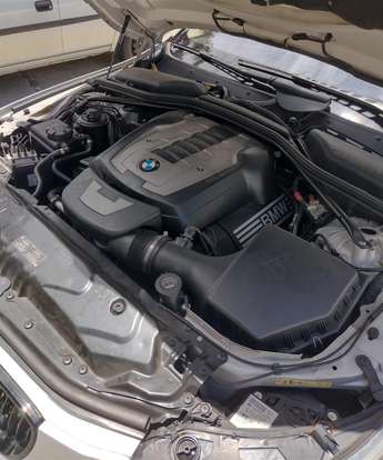 BMW-550i-4.8 SEDAN V8 32V GASOLINA 4P AUTOMÁTICO BMW-550i-2007
