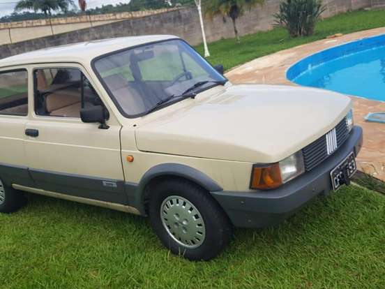 FIAT-147-1.3 CL 8V ÁLCOOL 2P MANUAL FIAT-147-1984