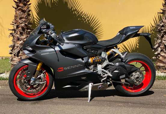 DUCATI-SUPERBIKE 1199 PANIGALE S SENNA-2014