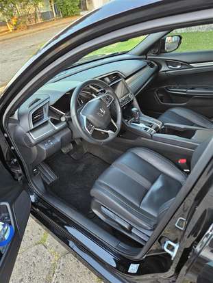 HONDA-CIVIC-2021