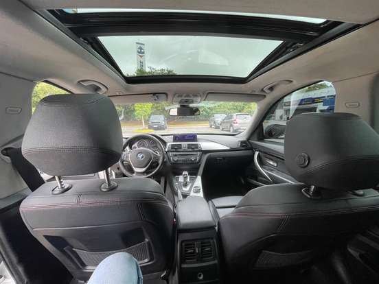 BMW-320i-2014