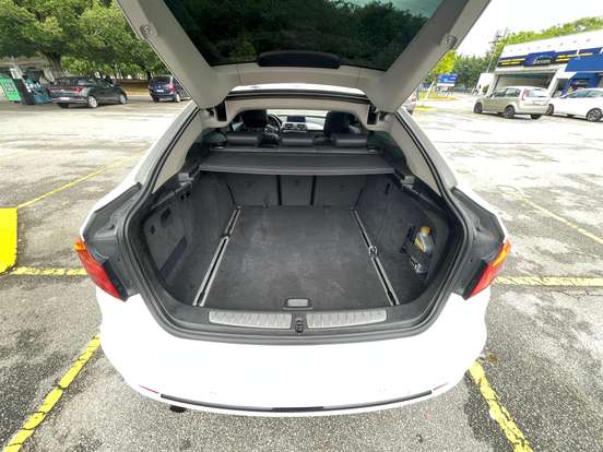 BMW-320i-2014