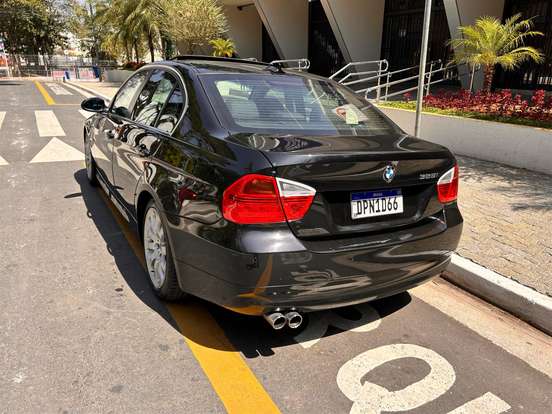 BMW-325i-2.5 SEDAN 24V GASOLINA 4P AUTOMÁTICO BMW-325i-2006