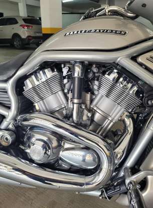 HARLEY-DAVIDSON-V-ROD-2008