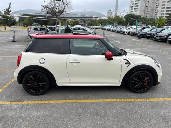 MINI-COOPER-2.0 JOHN COOPER WORKS 16V TURBO GASOLINA 2P AUTOMATICO MINI-COOPER-2017