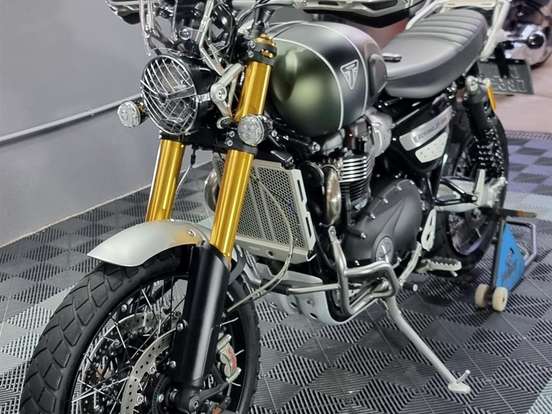 TRIUMPH-BONNEVILLE SCRAMBLER 1200 XE TRIUMPH-BONNEVILLE SCRAMBLER 1200 XE-2023