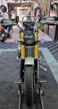 TRIUMPH-BONNEVILLE SCRAMBLER 1200 XE-2023