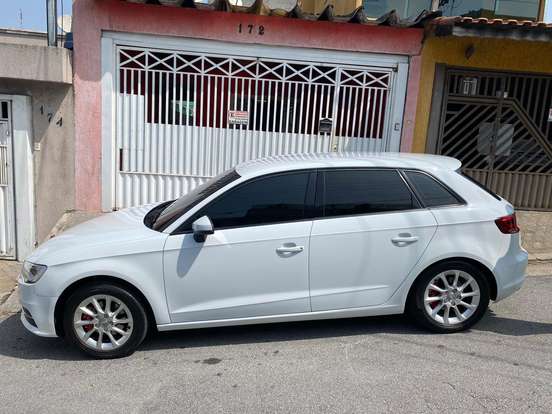 AUDI-A3-2013