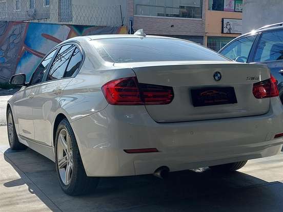 BMW-316i-1.6 SEDAN 16V TURBO GASOLINA 4P AUTOMATICO BMW-316i-2013