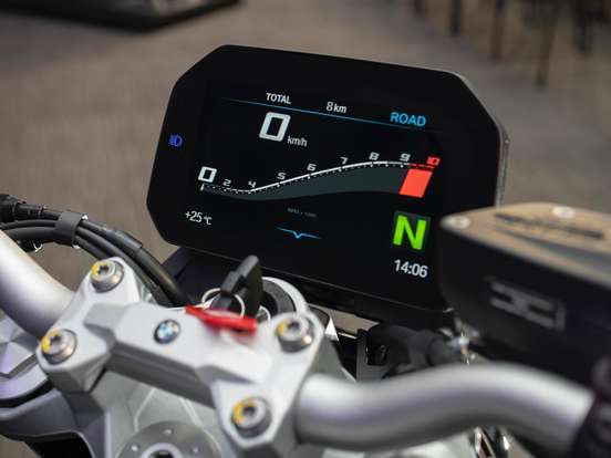 BMW-F 900 R SPORT BMW-F 900 R SPORT-2023