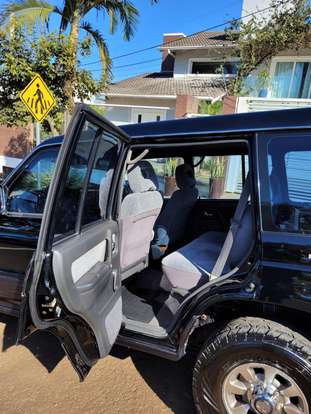 MITSUBISHI-PAJERO-3.0 GLS 4X4 V6 24V GASOLINA 2P MANUAL MITSUBISHI-PAJERO-1993