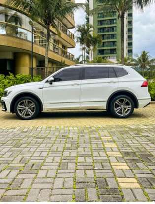 VOLKSWAGEN-TIGUAN-2019