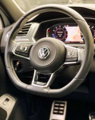 VOLKSWAGEN-TIGUAN-2019