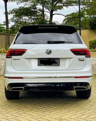 VOLKSWAGEN-TIGUAN-2019