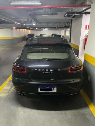 PORSCHE-MACAN-2014
