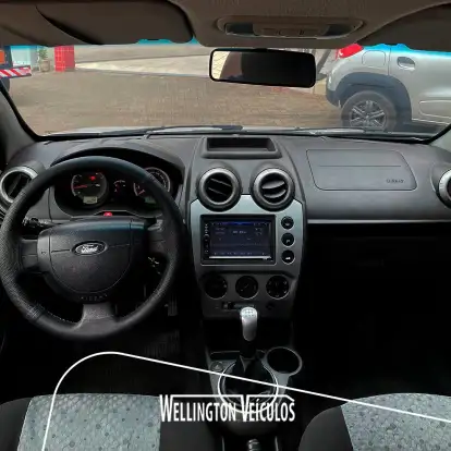 FORD-FIESTA-2013