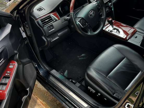 TOYOTA-CAMRY-3.5 XLE V6 24V GASOLINA 4P AUTOMÁTICO TOYOTA-CAMRY-2011