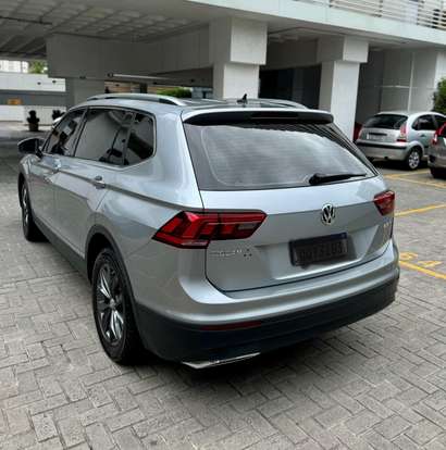 VOLKSWAGEN-TIGUAN-2019