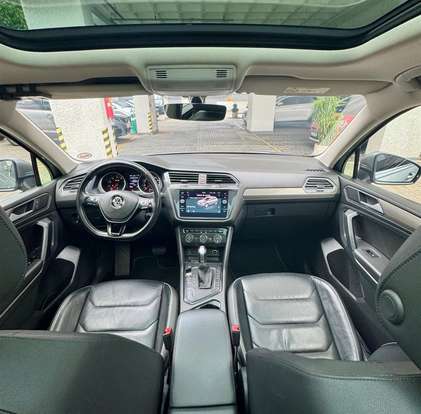 VOLKSWAGEN-TIGUAN-2019