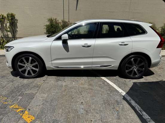 VOLVO-XC60-2.0 T5 GASOLINA INSCRIPTION AWD GEARTRONIC VOLVO-XC60-2018