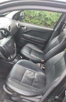 FORD-ECOSPORT-2010