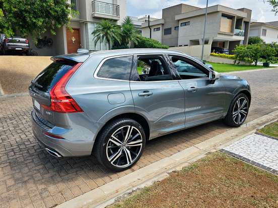 VOLVO-XC60-2.0 T8 HYBRID R-DESIGN AWD GEARTRONIC VOLVO-XC60-2018